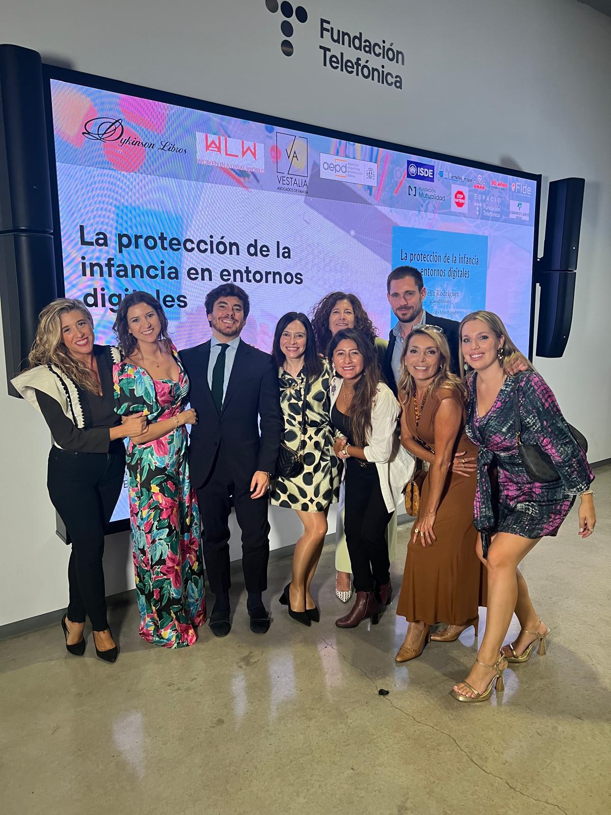 La protección del menor en entorno digitales