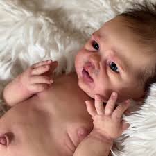 Entrevista en Radio Nihuil sobre los Bebés Reborn